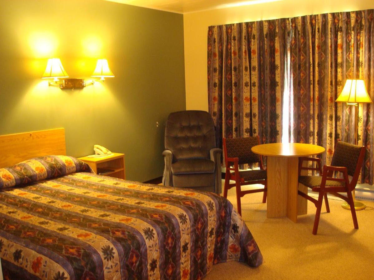 Le Campagnard Hotel Matane Ngoại thất bức ảnh