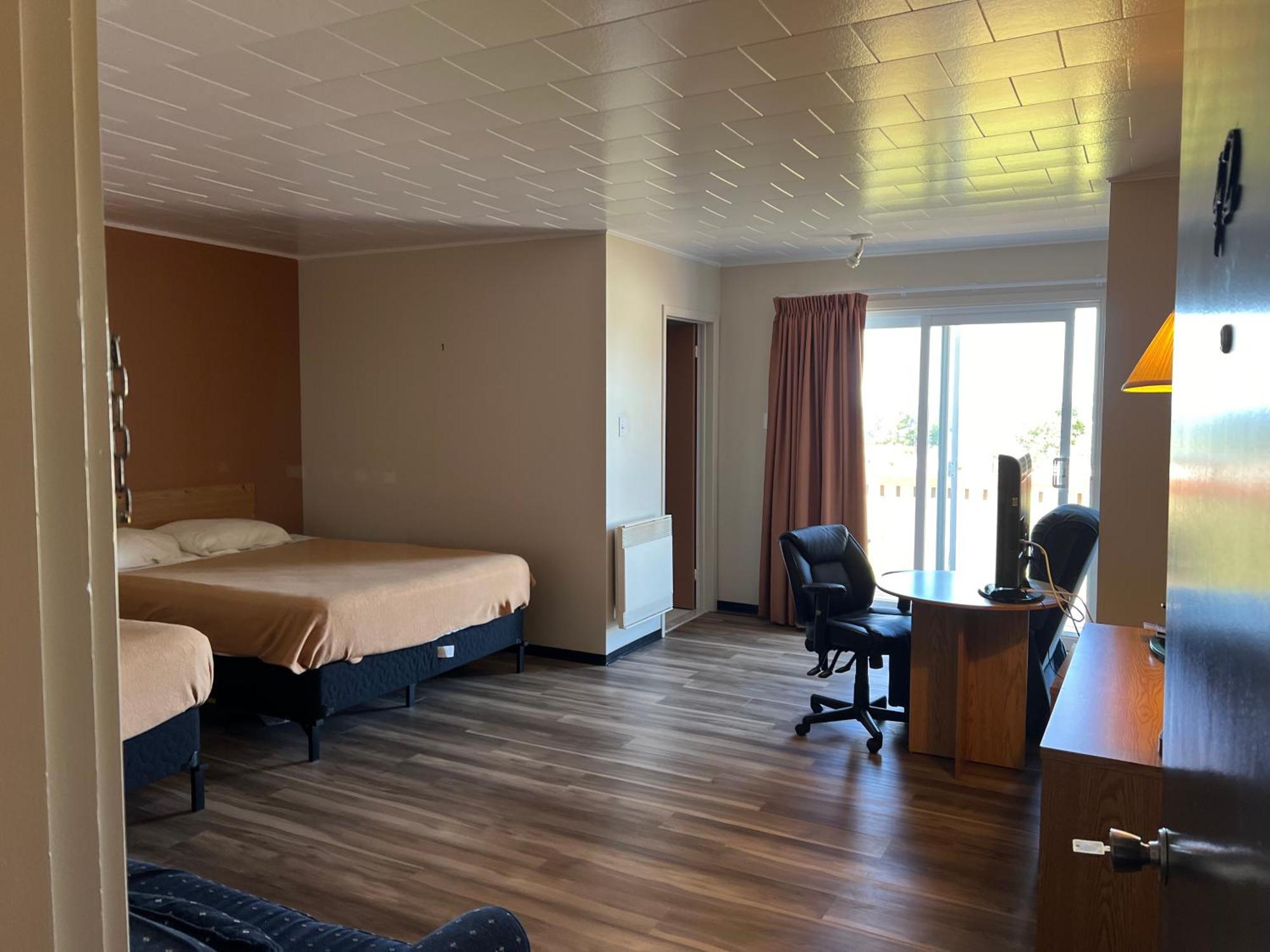 Le Campagnard Hotel Matane Ngoại thất bức ảnh