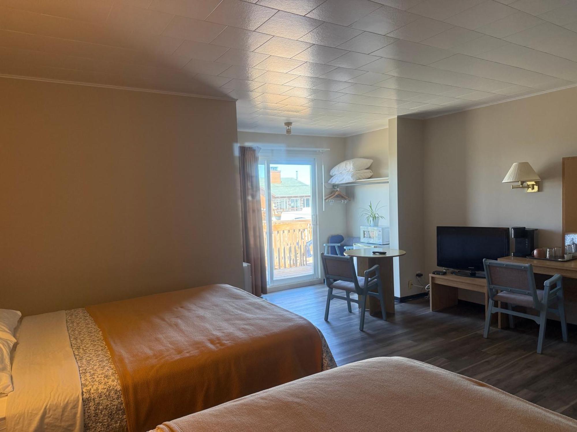 Le Campagnard Hotel Matane Ngoại thất bức ảnh