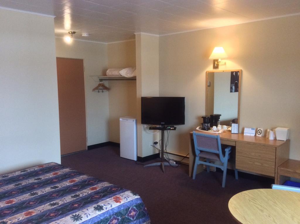 Le Campagnard Hotel Matane Ngoại thất bức ảnh